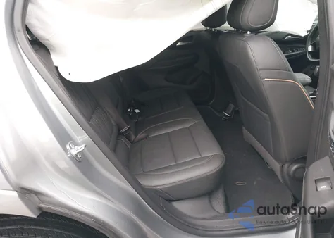 2024 Buick Envista Avenir Fwd z USA, uszkodzony, nr VIN KL47LCE28RB157188